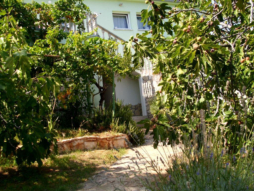 Olivera Apartments Pula Eksteriør billede